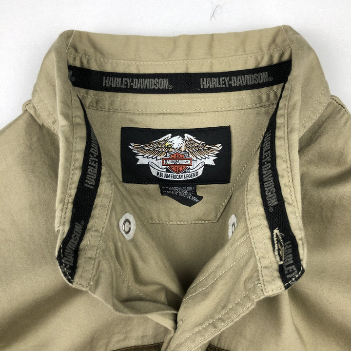 Harley-Davidson Hidden Button-Down Back Logo Short-Sleeve Work Shirt, Boxy Shirt, Men's Size M (approx.) cotton Khaki type Vintage Second Hand