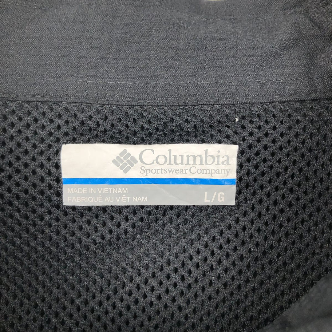 Columbia Short Sleeve Fishing Shirt, Men's Size L polyester black type Vintage Second Hand