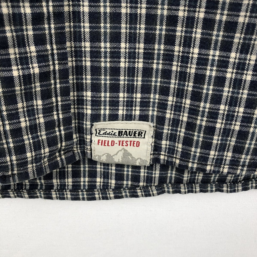 Eddie Bauer short sleeve button down check shirt, men's size L cotton navy blue type Vintage Second Hand