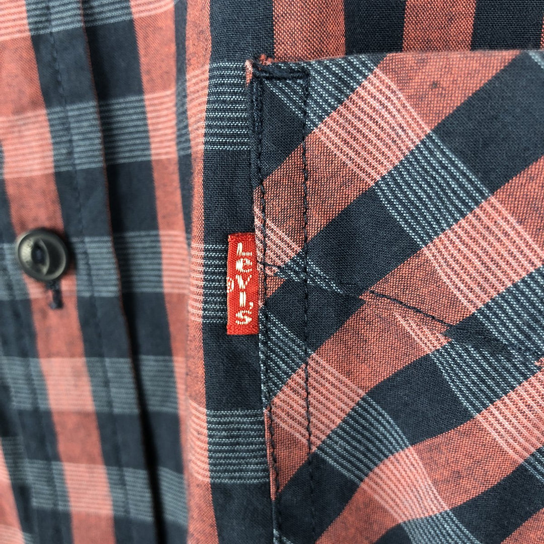 Levi's short-sleeved button-down check shirt, men's size L (approx.) cotton red type Vintage Second Hand