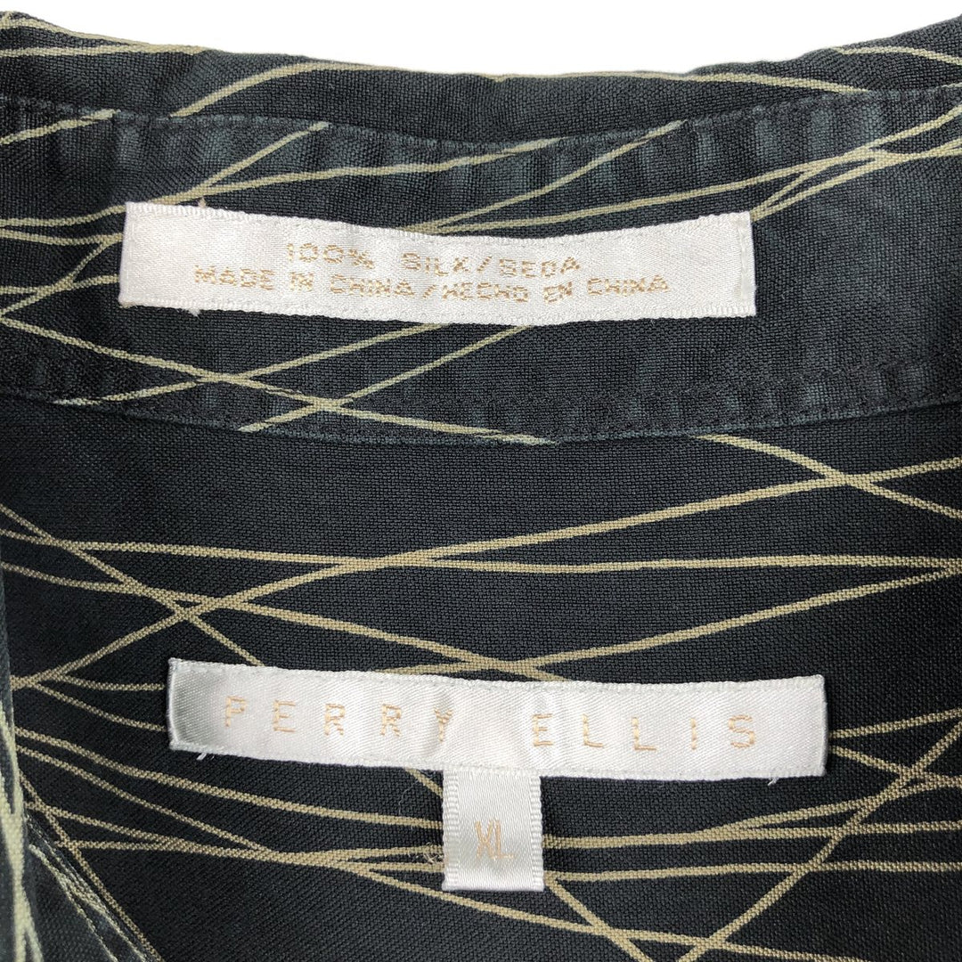 Perry Ellis all-over print short-sleeved silk shirt, boxy style, men's size XL equivalent. silk black type Vintage Second Hand