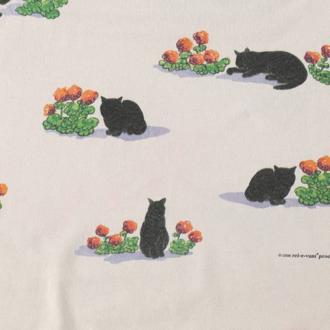 90'S rel.e.vant products Cat Pattern Animal T-shirt, Made in USA, Women's XL equivalent, Vintage cotton pale white type Vintage Second Hand