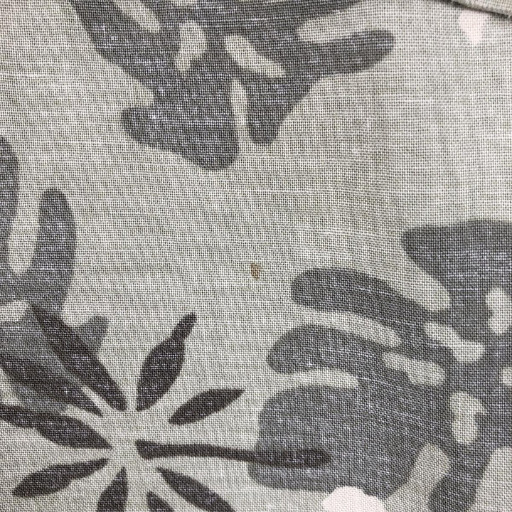 Eddie Bauer Leaf Pattern Hawaiian Aloha Shirt, Box Shirt, Men's Size L (approx.) cotton Khaki type sage green Vintage Second Hand