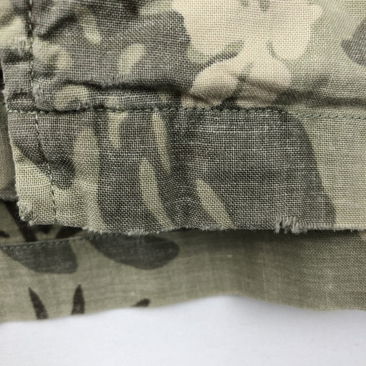 Eddie Bauer Leaf Pattern Hawaiian Aloha Shirt, Box Shirt, Men's Size L (approx.) cotton Khaki type sage green Vintage Second Hand
