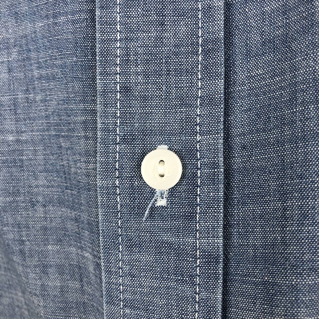90s-00'S L.L.Bean Traditional Fit Button-Down Short-Sleeve Chambray Shirt, Men's Size L (Equivalent), Vintage cotton blue type Vintage Second Hand