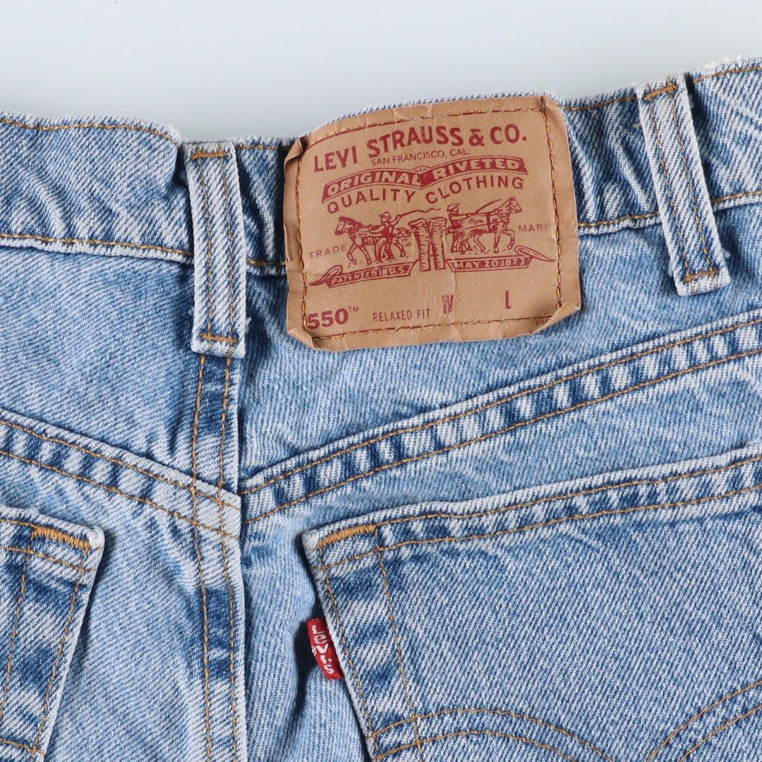 1990'S Levi's 37550-0291 Relaxed Fit Denim Shorts, Made in USA, Women's Size M (W26 equivalent), Vintage. cotton blue type Vintage Second Hand
