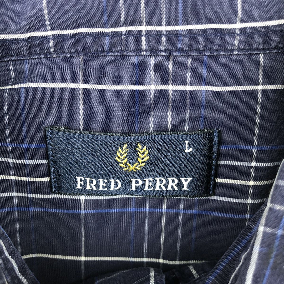 Fred Perry short-sleeved button-down check shirt, men's size L unclear navy blue type Vintage Second Hand
