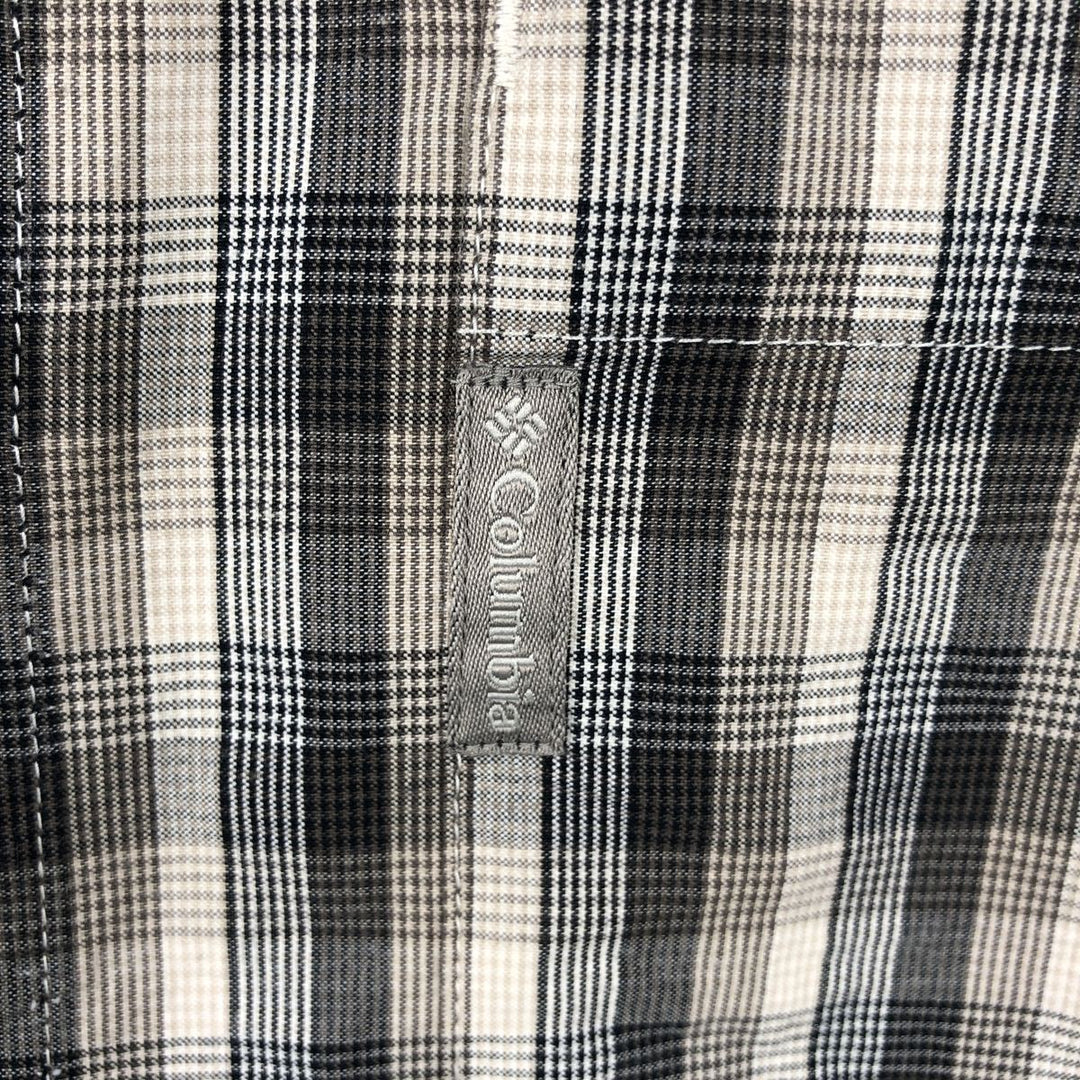 Columbia Short-Sleeve Button-Down Check Shirt, Men's Size M (approx.) cotton Beige type Vintage Second Hand
