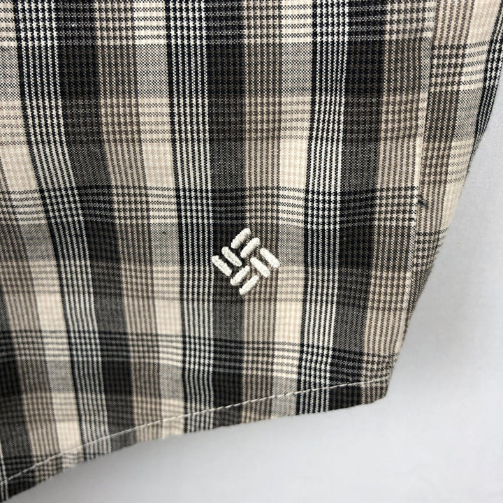 Columbia Short-Sleeve Button-Down Check Shirt, Men's Size M (approx.) cotton Beige type Vintage Second Hand