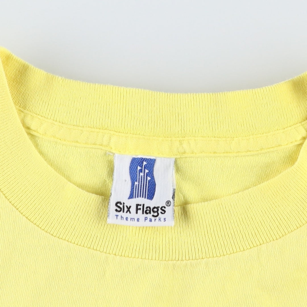 90'S Six Flags Looney Tunes Tweety Character Print T-Shirt, Made in USA, Men's XXL equivalent, Vintage cotton yellow type Vintage Second Hand