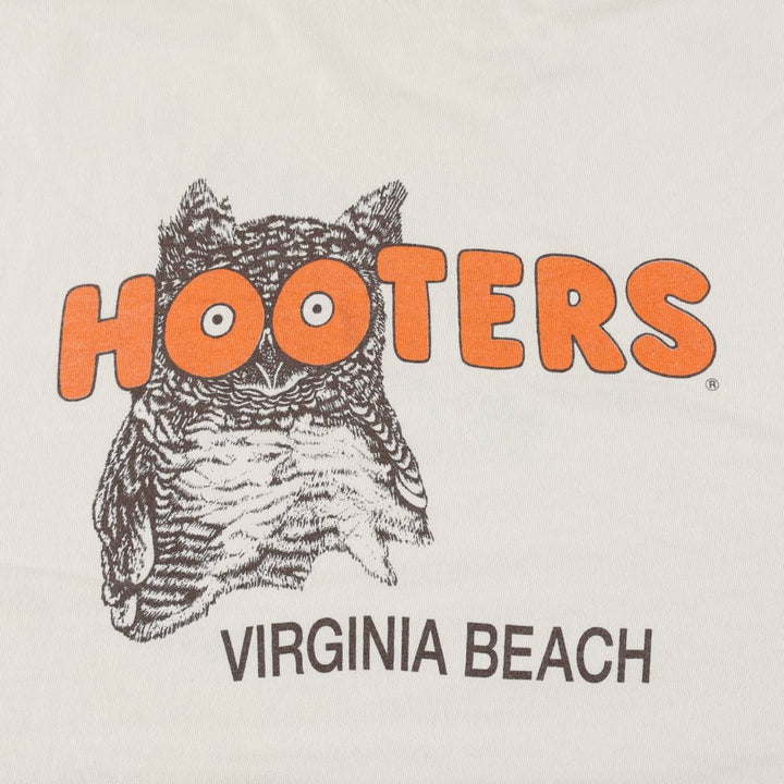 90'S Hanes BEEFY-T HOOTERS advertising t-shirt, made in USA, men's size XXL equivalent, vintage. cotton white type Vintage Second Hand