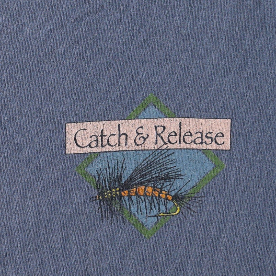 90'S TULTEX fish print animal t-shirt, made in USA, men's size XL equivalent, vintage. cotton blue type Vintage Second Hand