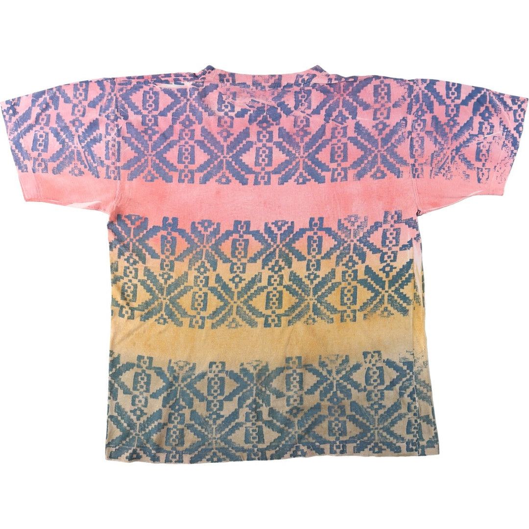 ART all-over print T-shirt, made in USA, men's size XL equivalent. cotton pink type Vintage Second Hand