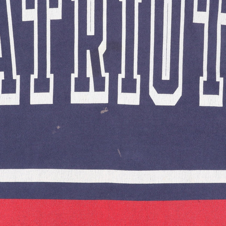 90'S Salem Pro Player NFL New England Patriots Sports Print T-Shirt, Made in USA, Men's Size L (approx.) cotton navy blue type Vintage Second Hand