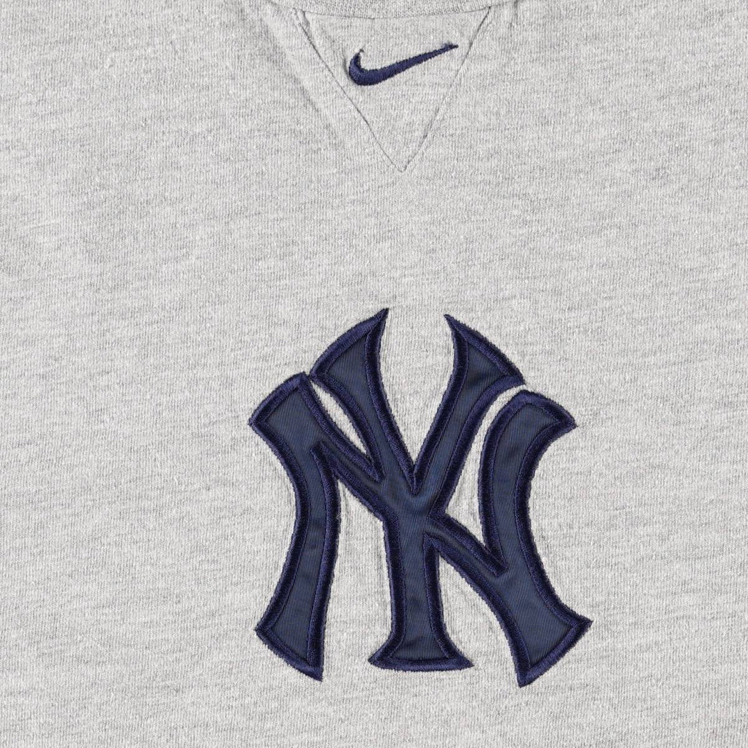 Nike Team MLB New York Yankees sports print t-shirt, men's size XL (approx.) cotton gray type Vintage Second Hand