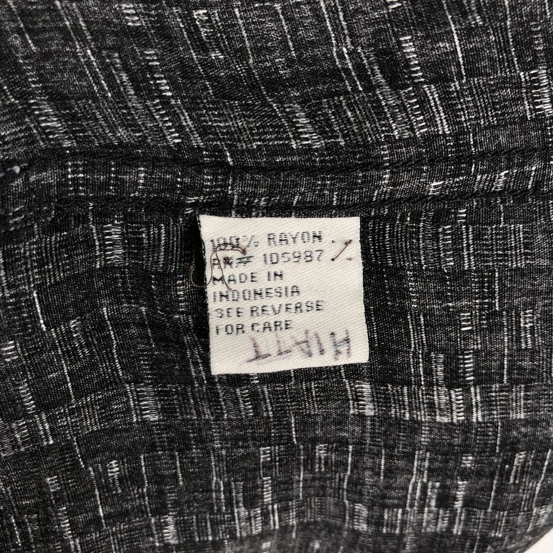 QUIKSILVER EDITION Floral Print Short-Sleeve Open-Collar Rayon Shirt, Boxy Fit, Men's Size M (approx.) Rayon black type Vintage Second Hand
