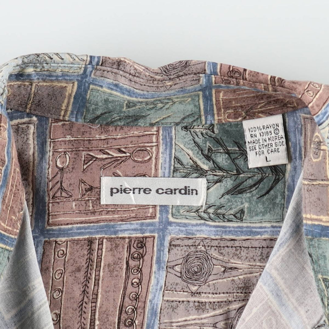 Pierre Cardin all-over print short-sleeved rayon shirt, boxy fit, men's size L. Rayon blue type Vintage Second Hand