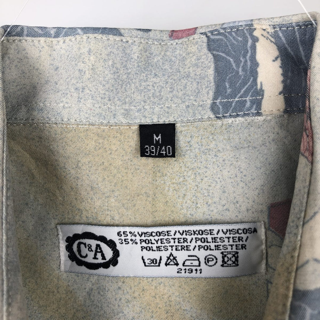 C and A all-over print short-sleeved viscose shirt, boxy style, men's size M. Viscose Blue type light blue Vintage Second Hand