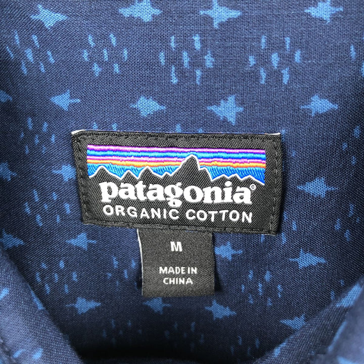 Patagonia ORGANIC COTTON Go To Shirt 52691FA16, all-over print, short-sleeved polycotton shirt, men's size M. Organic cotton navy blue type Vintage Second Hand