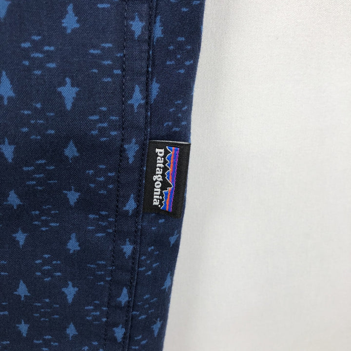 Patagonia ORGANIC COTTON Go To Shirt 52691FA16, all-over print, short-sleeved polycotton shirt, men's size M. Organic cotton navy blue type Vintage Second Hand