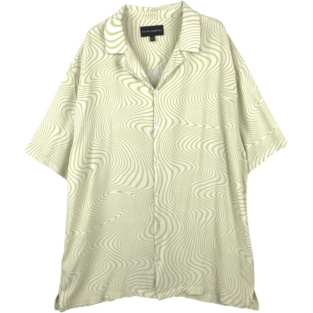 NO BOUNDARIES All-over print short-sleeved open-collar rayon shirt, boxy fit, men's size XL. Rayon green type yellow green Vintage Second Hand