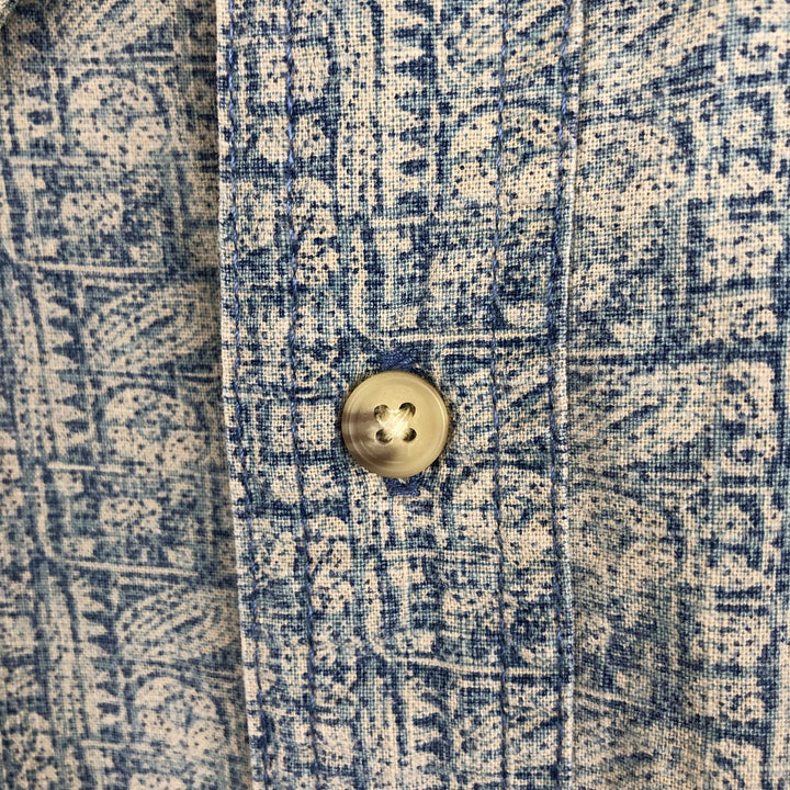 St. John's Bay all-over print short-sleeved cotton shirt, boxy fit, men's size XL. cotton blue type Vintage Second Hand