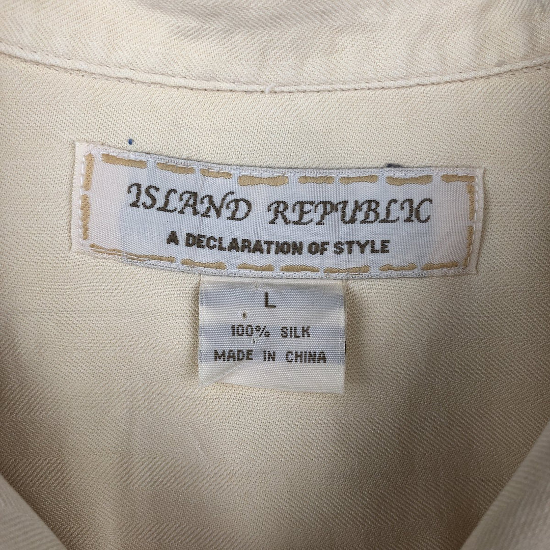 ISLAND REPUBLIC Short-Sleeve Open-Collar Silk Shirt, Boxy Fit, Men's Size L (approx.) silk Beige type Vintage Second Hand