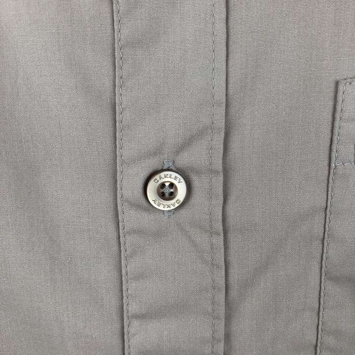 Oakley Regular Fit Short-Sleeve Poly-Cotton Shirt, Men's Size M (approx.) polyester beige type brown Vintage Second Hand