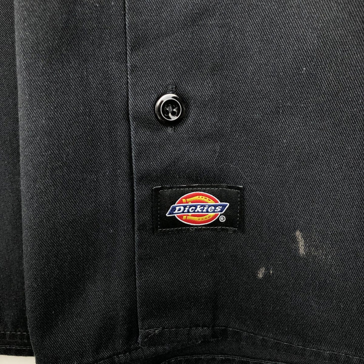 Dickies back logo short-sleeved work shirt, boxy fit, men's size M. polyester black type Vintage Second Hand