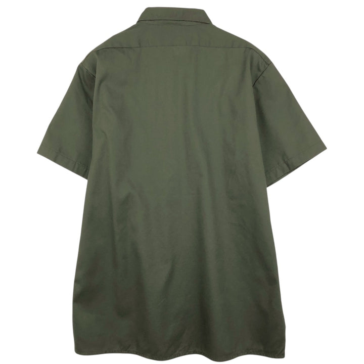 Dickies short-sleeved work shirt, boxy fit, made in USA, men's size XL. polyester Khaki type Vintage Second Hand