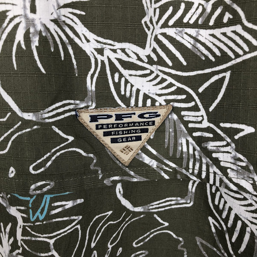 Columbia PFG Hibiscus Pattern Fish Print Ripstop Button-Down Short-Sleeve Fishing Shirt, Boxy Shirt, Men's Size L (approx.) cotton Khaki type Vintage Second Hand