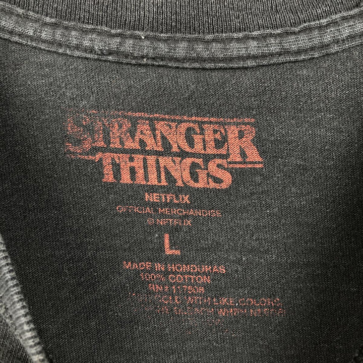 STRANGER THINGS Stranger Things Movie T-shirt Men's L size cotton black type Vintage Second Hand
