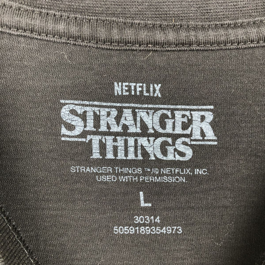 STRANGER THINGS Stranger Things Movie T-shirt Men's L size cotton black type Vintage Second Hand