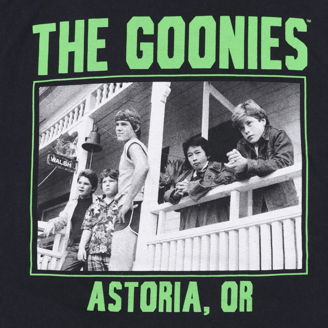 Ripple Junction THE GOONIES Skull Pattern Movie T-Shirt (Men's XL equivalent) cotton black type Vintage Second Hand