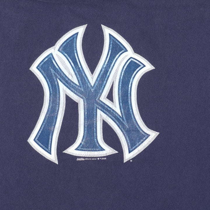 2000'S Stitches MLB New York Yankees Sports Print T-Shirt, Men's Size XL (approx.) cotton navy blue type Vintage Second Hand