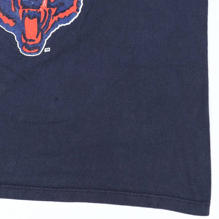 Champion NFL Chicago Bears sports print t-shirt, made in USA, men's size M equivalent, vintage. cotton navy blue type Vintage Second Hand