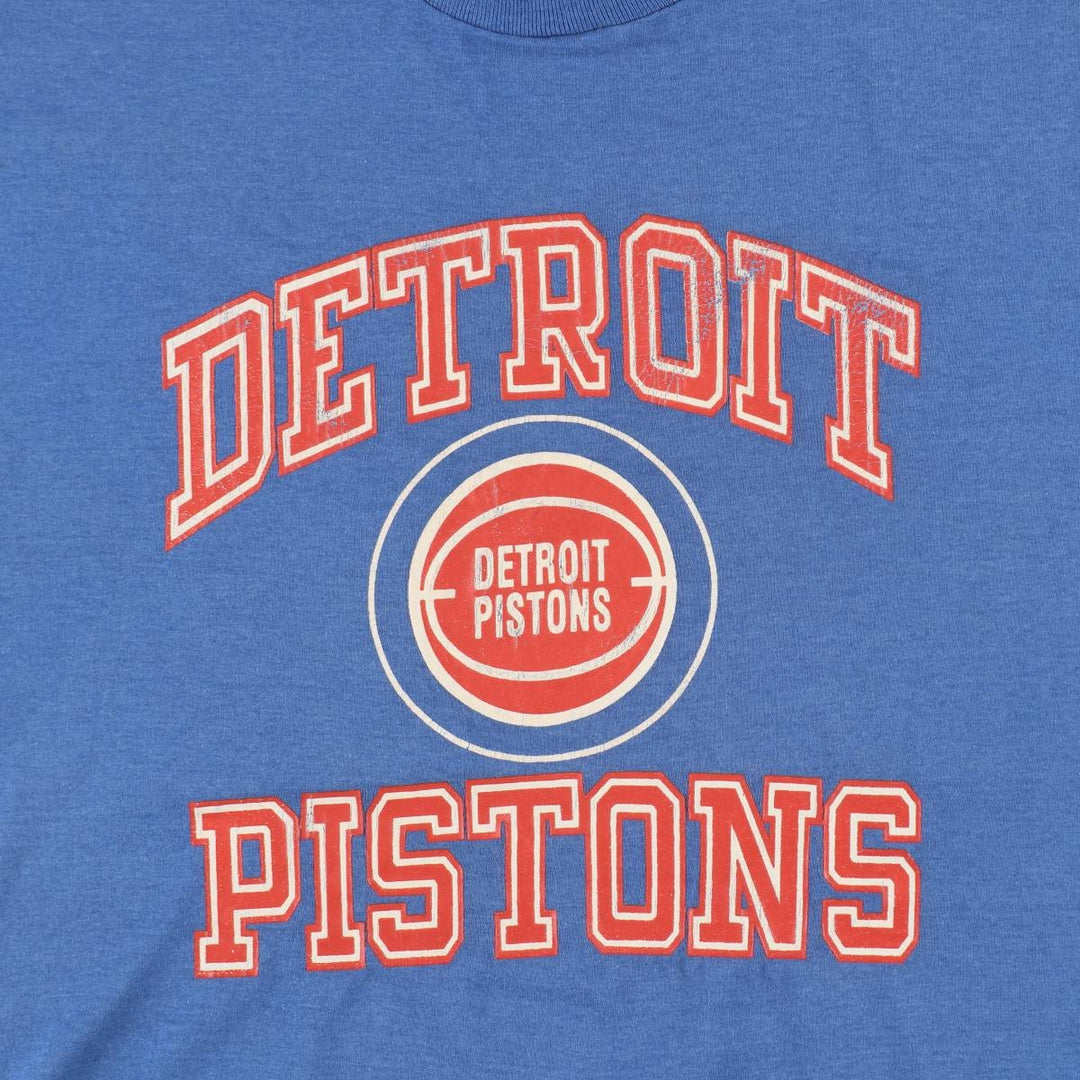 90'S Screen Stars NBA Detroit Pistons sports print T-shirt, Made in USA, Men's XL equivalent. cotton blue type Vintage Second Hand