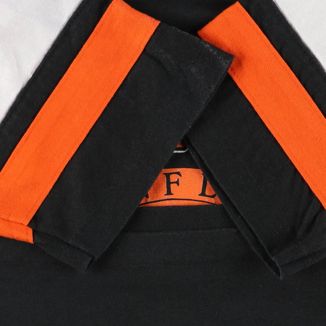 90'S Logo 7 NFL Cincinnati Bengals V-neck Football T-shirt, Made in USA, Men's XL equivalent. cotton black type Vintage Second Hand