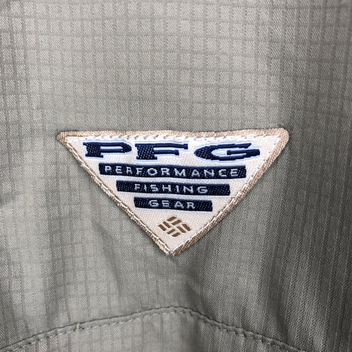 2000'S Columbia PFG UPF30+ Ripstop Short-Sleeve Fishing Shirt with Hidden Button-Down, Men's Size L (approx.) polyester Khaki type Vintage Second Hand