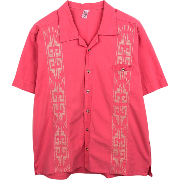 Short-sleeved open-collar Mexican shirt, Cuban shirt, boxy shirt, men's size L equivalent, vintage. unclear pink type Vintage Second Hand