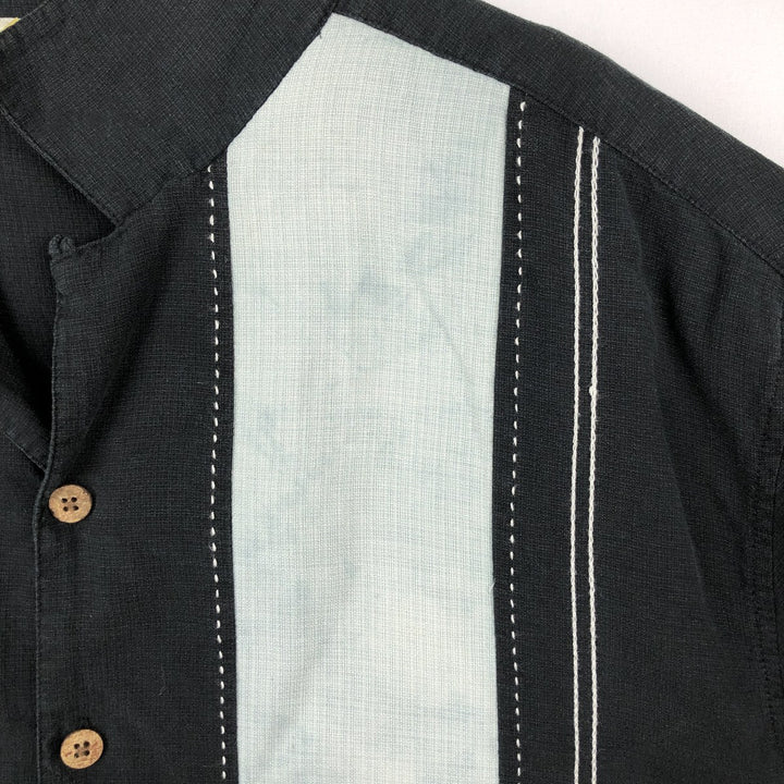 90s-00'S Island Shores Short-Sleeve Open Collar Two-Tone Boxy Shirt, Men's XL Equivalent, Vintage silk black type Vintage Second Hand