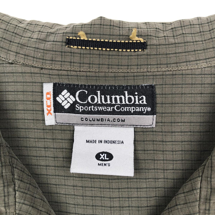 Columbia Open Collar Short Sleeve Check Shirt, Boxy Shirt, Men's Size XL Modal Khaki type Vintage Second Hand