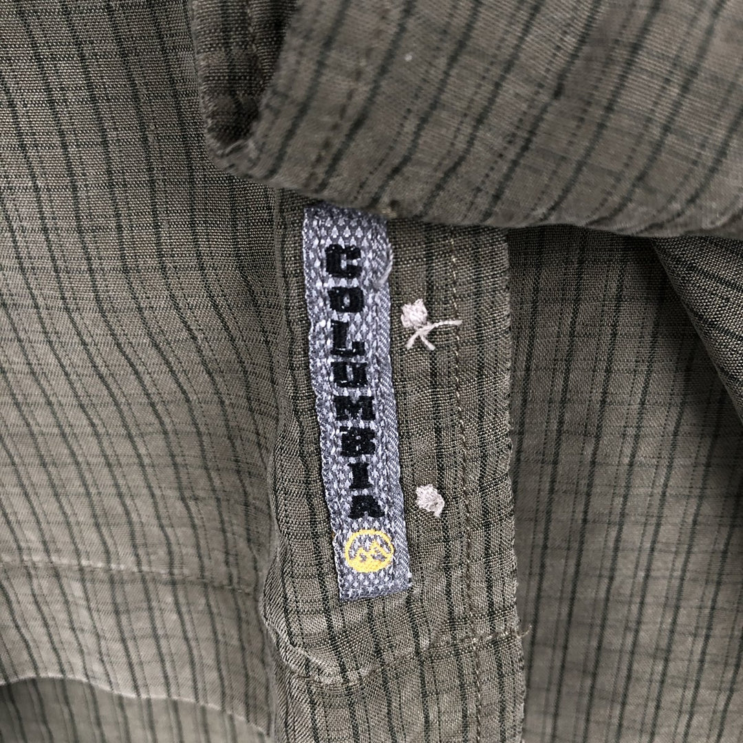 Columbia Open Collar Short Sleeve Check Shirt, Boxy Shirt, Men's Size XL Modal Khaki type Vintage Second Hand