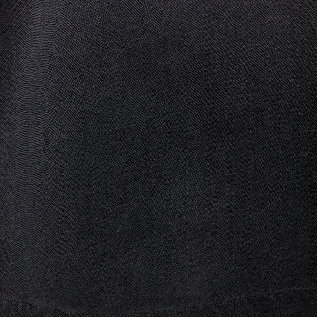 Tommy Bahama herringbone short-sleeved open-collar silk shirt, boxy fit, men's size M. silk black type Vintage Second Hand