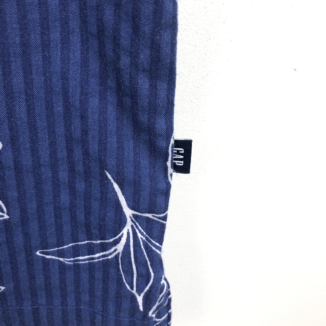 2000'S GAP all-over floral and stripe pattern open-collar Hawaiian Aloha shirt, boxy fit, men's size M. cotton navy blue type Vintage Second Hand