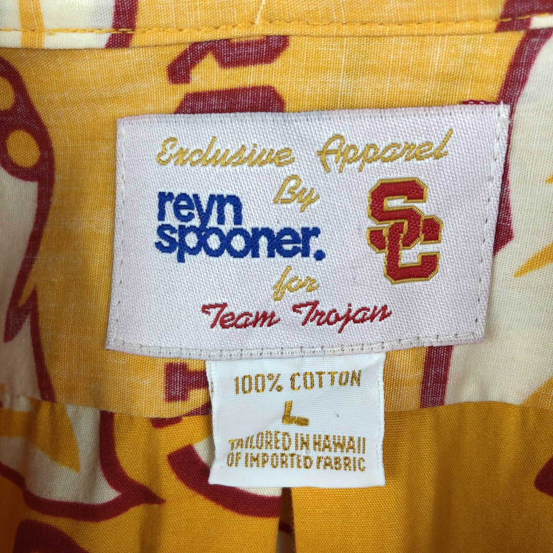 Reyn Spooner Team Trojans all-over print button-down Hawaiian Aloha shirt, boxy style, men's size L equivalent, vintage. cotton yellow type Vintage Second Hand