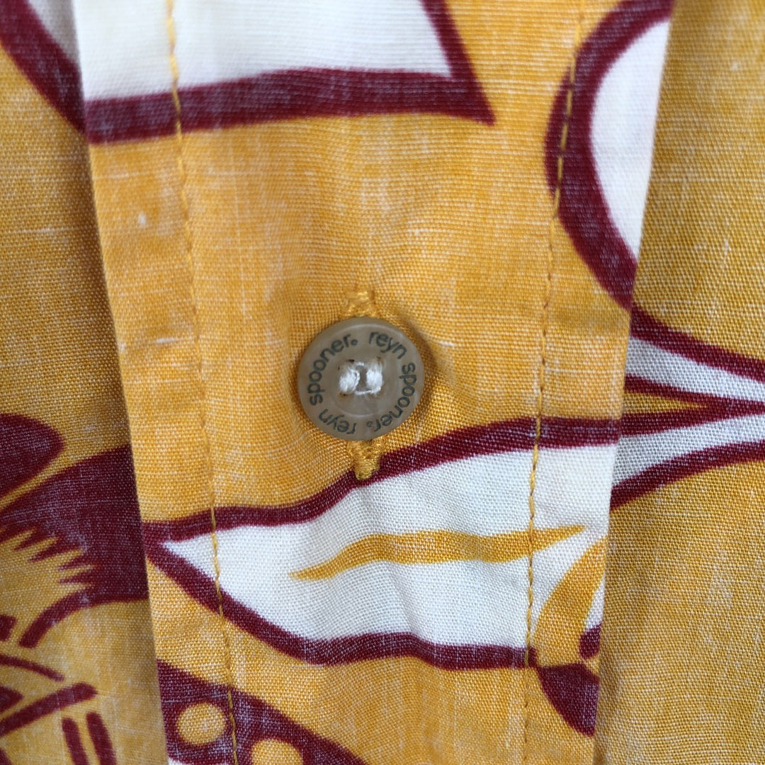 Reyn Spooner Team Trojans all-over print button-down Hawaiian Aloha shirt, boxy style, men's size L equivalent, vintage. cotton yellow type Vintage Second Hand