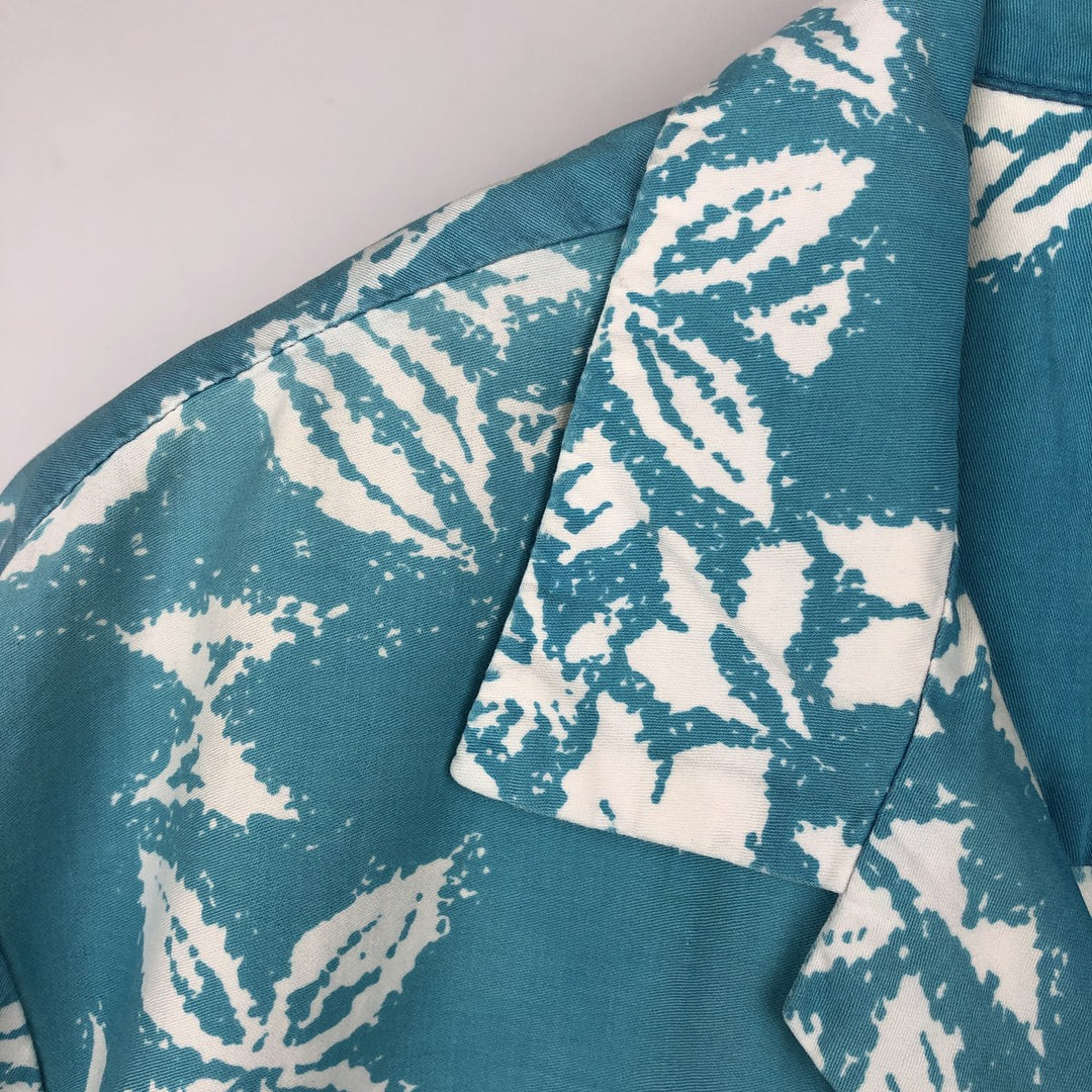 Tia All-over Floral Print Open Collar Hawaiian Aloha Shirt, Boxy Shirt, Made in Hawaii, Men's Size L unclear Blue type light blue Vintage Second Hand
