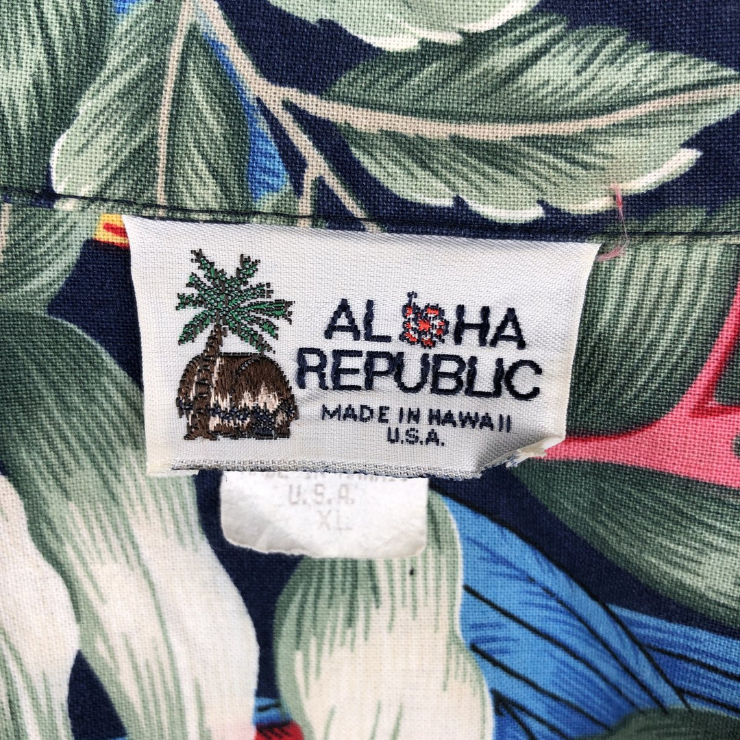 ALOHA REPUBLIC All-over Leaf Pattern Open Collar Hawaiian Aloha Shirt, Boxy Shirt, Made in Hawaii, Men's XL Equivalent cotton navy blue type Vintage Second Hand