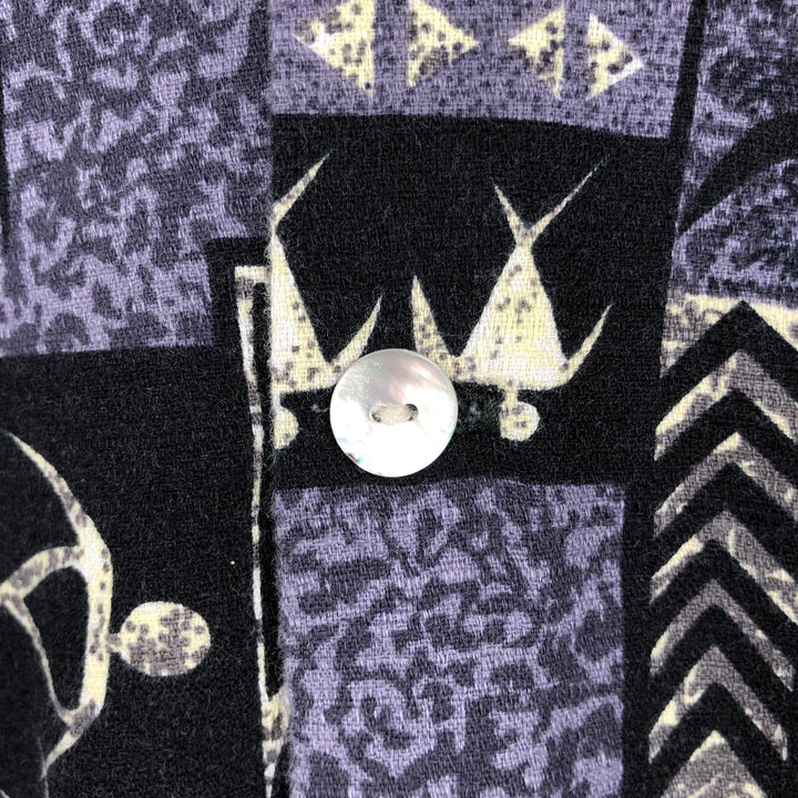 ALOHALAND.COM All-over print open collar Hawaiian Aloha shirt, boxy style, made in USA, men's size XL. cotton purple type Vintage Second Hand
